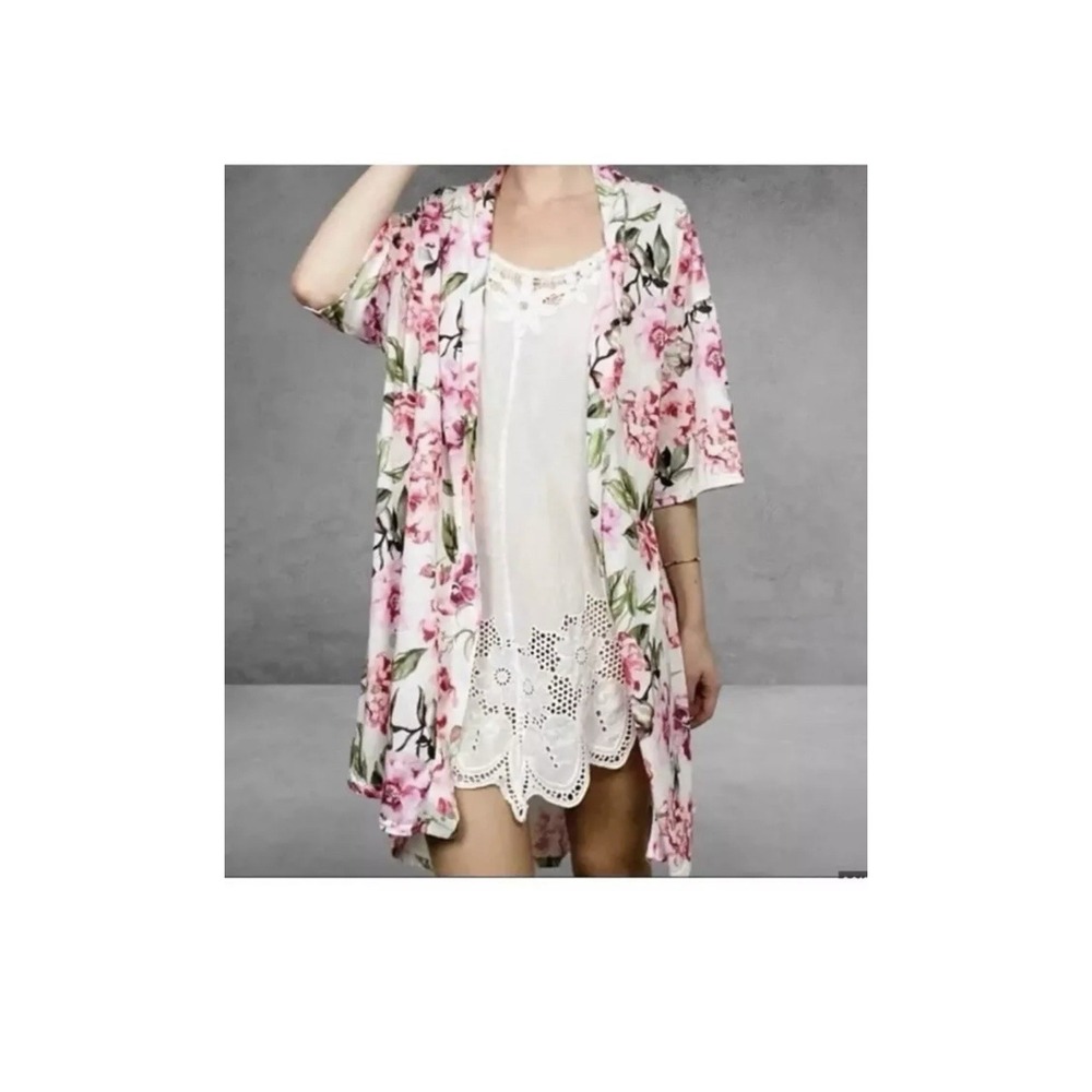 Show Me Your Mumu Floral Robe Pink White Kimono Wrap One Size O/S Lounge Coverup